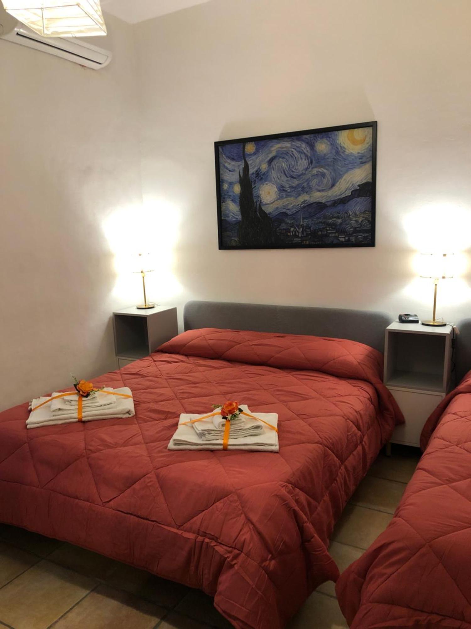 La Finestra Di Umberto Vicino Al Centro Con Parcheggio Privato Bed & Breakfast Viterbo Exterior photo